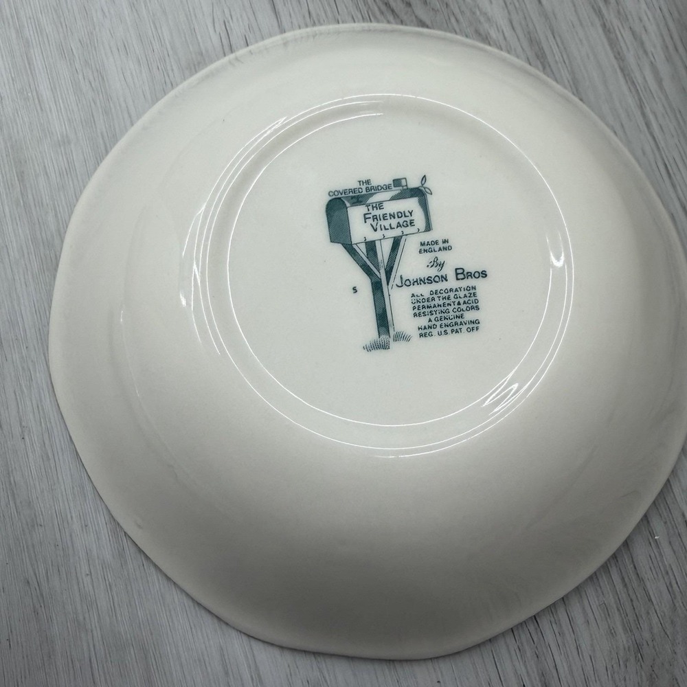 Johnson Bros Friendly Village Covered Bridge Cereal Bowl Set 4 Made in England - Picture 5 of 6